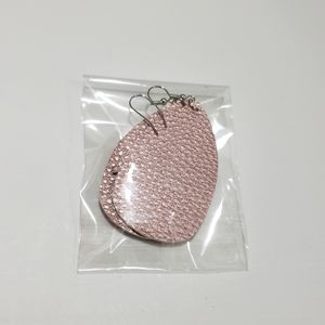Pink shiny leather dangle earrings